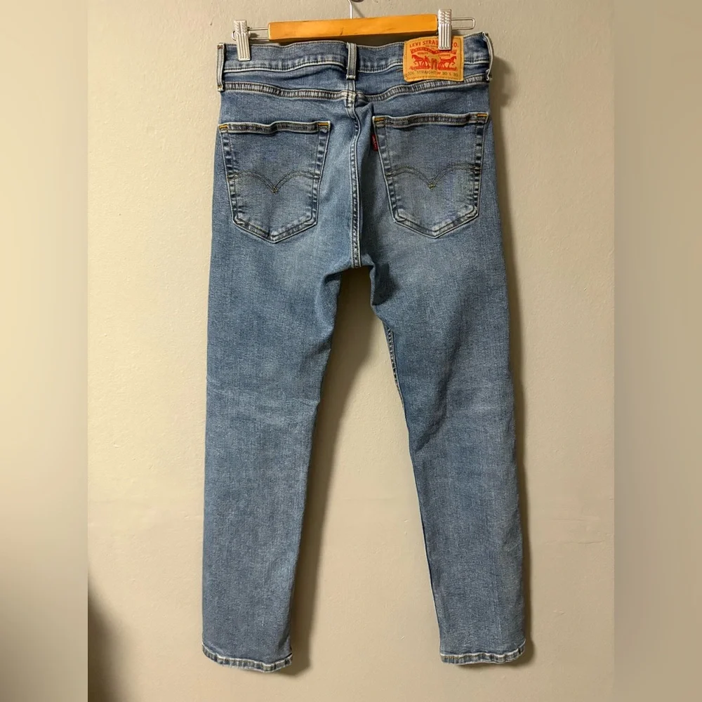 Levi’s 506 Comfort Straight Fit Men’s Jeans. Size 30 X 30